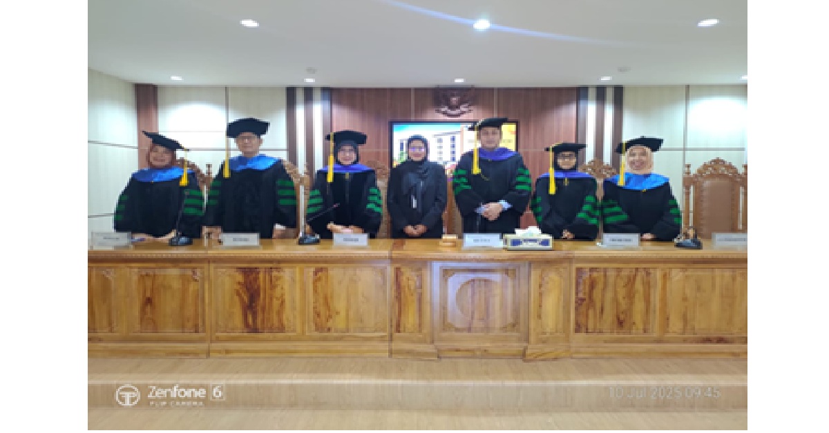 Doktor Ke – 39 Dwi Nur'aini Ichsan mengangkat disertasi tentang Kinerja Bisnis dan Inovasi Strategi Pemasaran Islami Melalui Implementasi Sertifikasi Halal