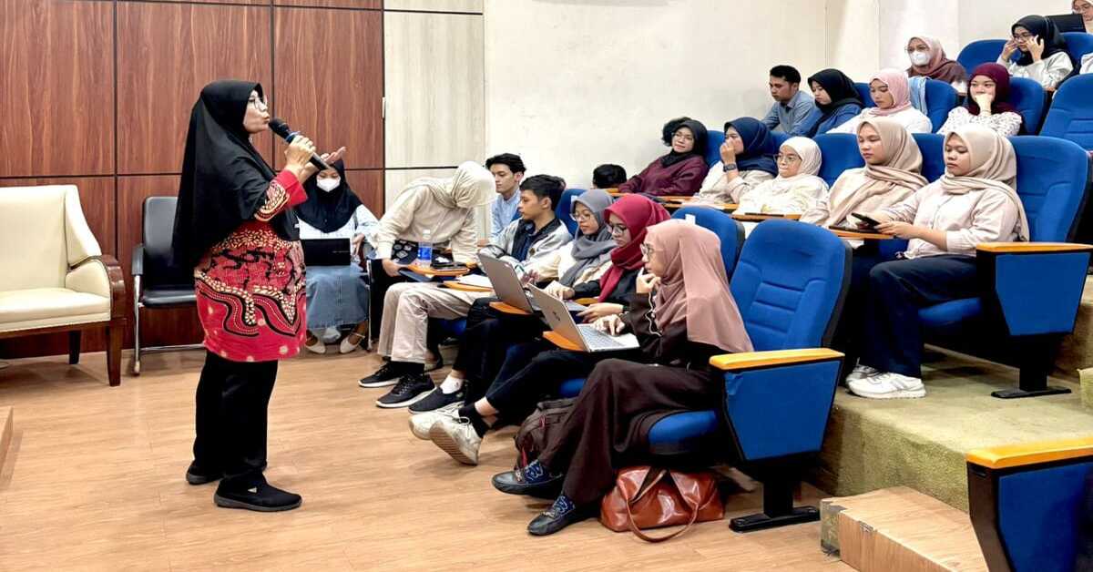 Dorong Mahasiswa Lulus Tepat Waktu, Program Studi Akuntansi Selenggarakan Coaching Clinic