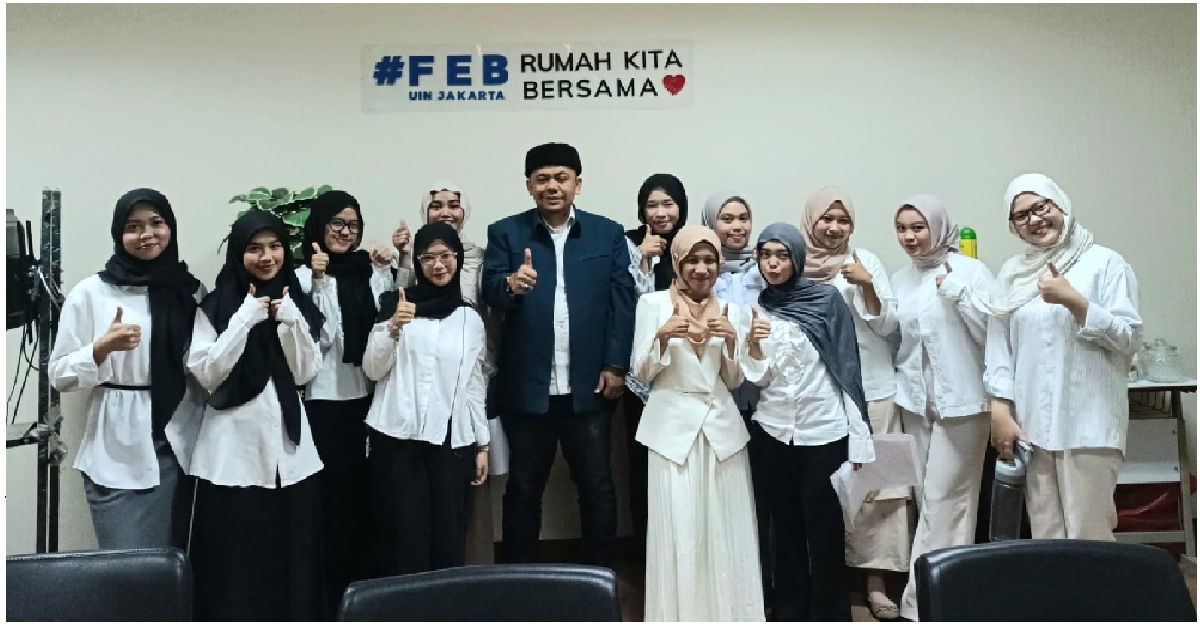 Pengukuhan mahasiswa magang internal di Fakultas Ekonomi dan Bisnis