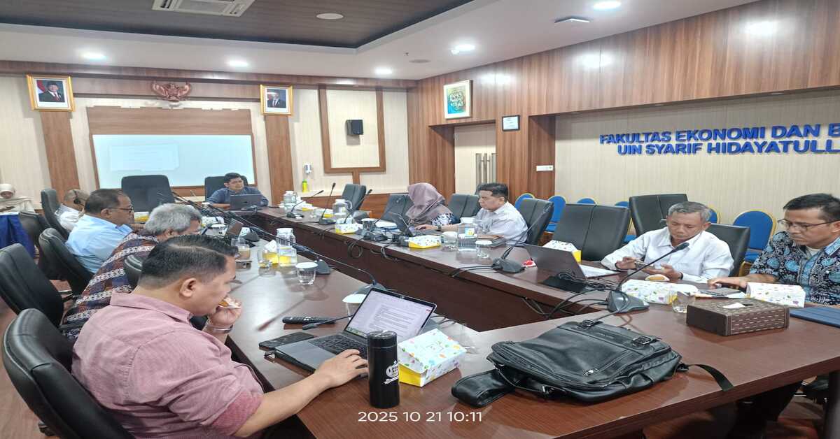 To Improve Global Rankings, Dean of FEB Encourages Publications and Citations
