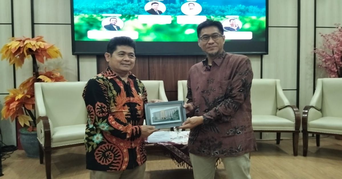 Prodi Ekonomi Pembangunan Gelar CEO Talks Bersama Pertamina Lubricants Thailand