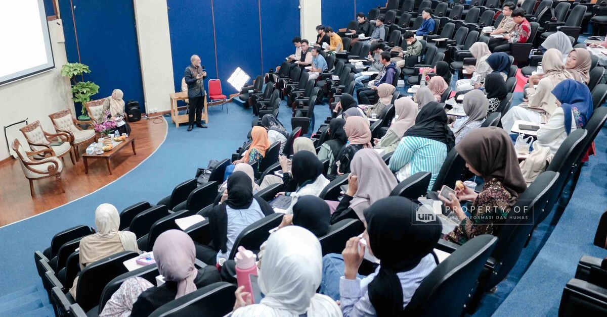 Promoting Sharia-based Sustainable Economic and Development Systems, FEB UIN Jakarta Holds Public Lecture with Visiting Professor from Durham University, UK