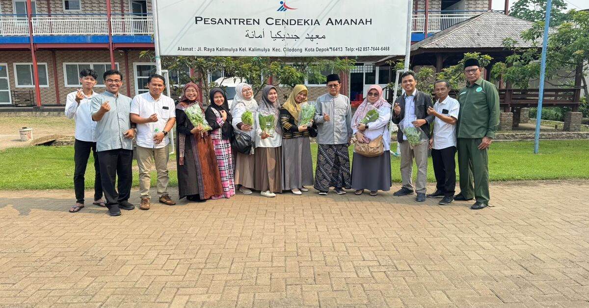 Pererat Silaturahmi dan Mantapkan Persiapan AICIF 2026, Rombongan Dosen FEB UIN Jakarta Kunjungi Pesantren Cendekia Amanah