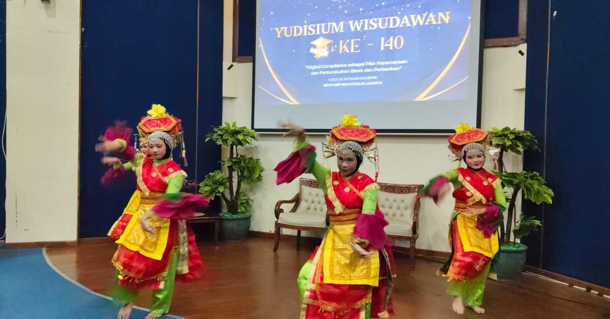 Pesona Tari Lenggang Nyai Buka Yudisium FEB UIN Jakarta: Wujud Nyata Pelestarian Budaya Betawi