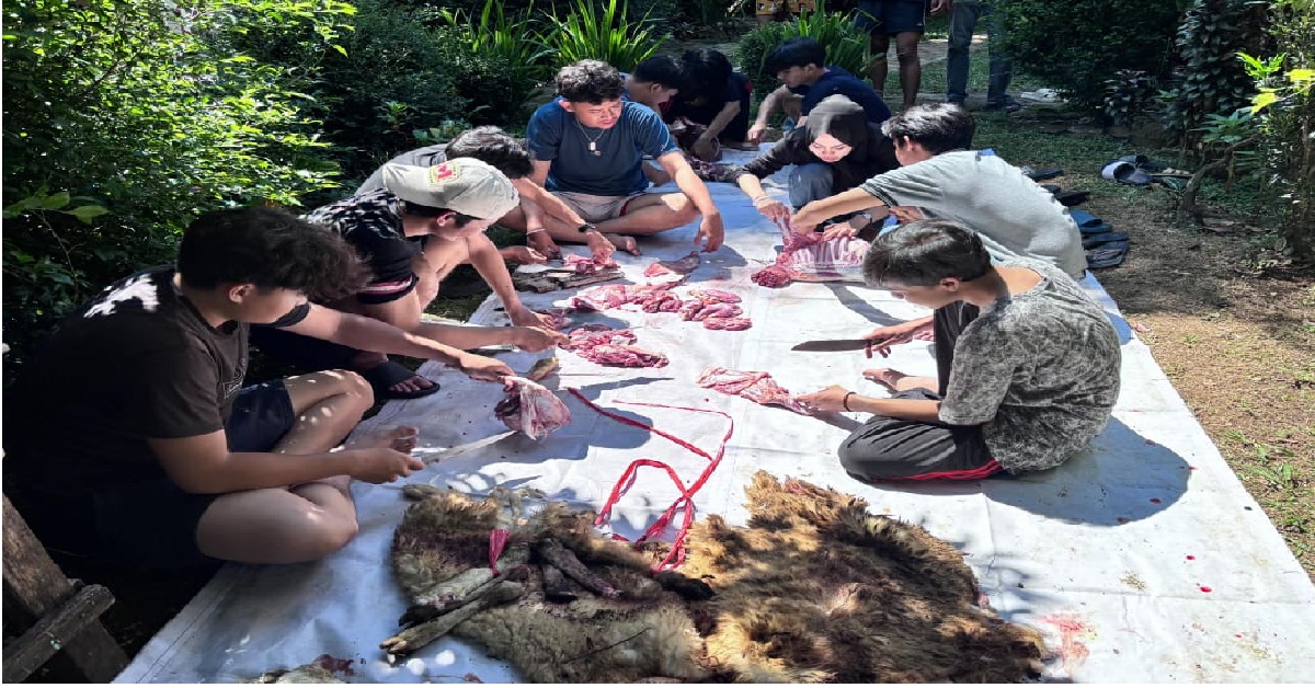 Himpunan Mahasiswa Program Studi Ekonomi Pembangunan UIN Jakarta Laksanakan Kegiatan Qurban sebagai Wujud Kepedulian Sosial