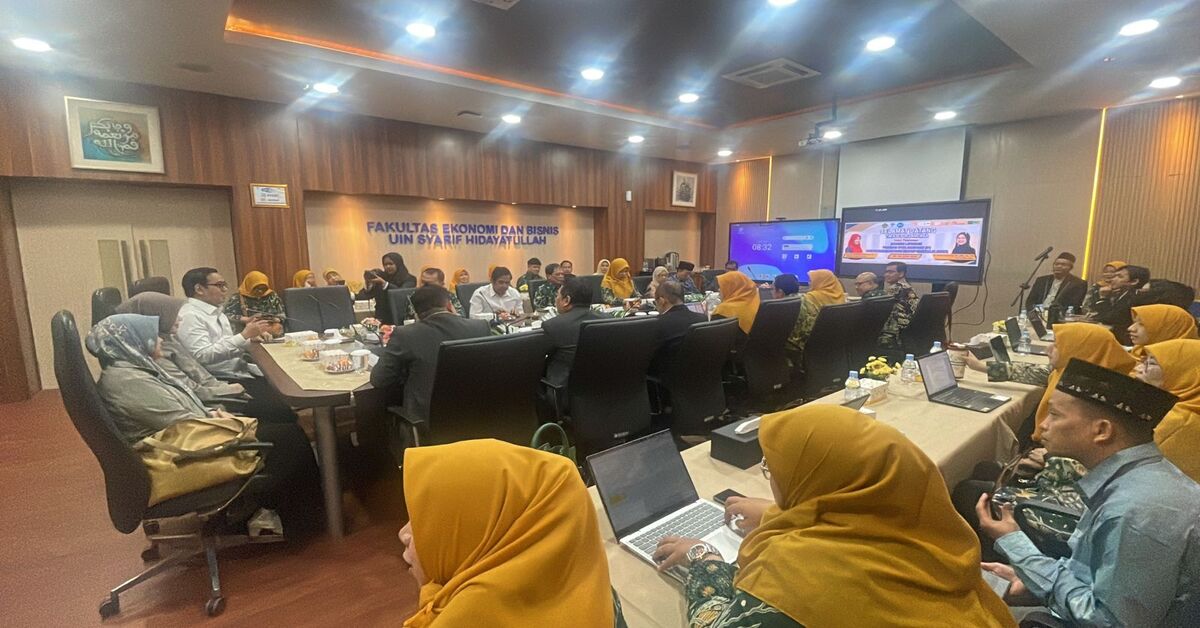 Program Studi Akuntansi Asesmen Lapangan: Wakil Rektor Ahmad Tholabi Berharap Hasil Terbaik