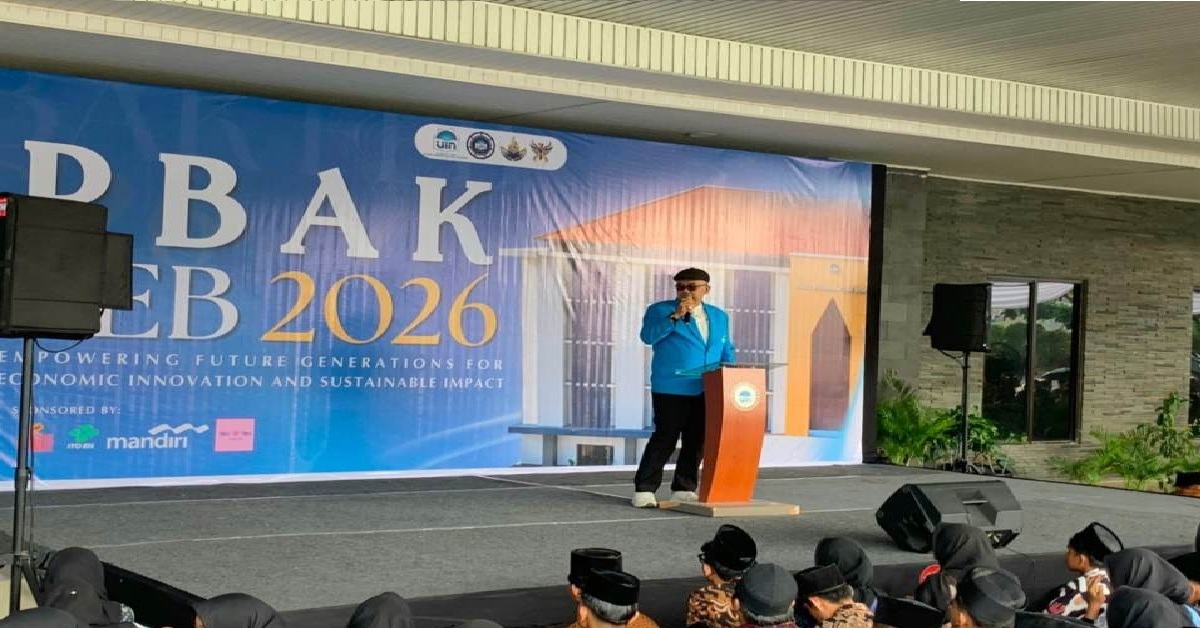 The 2026 Pre-PBAK FEB UIN Jakarta Officially Begins, Vice Dean III Opens Activities and Welcomes New Students