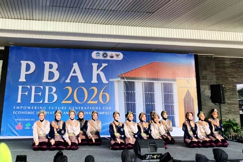 pbak 4