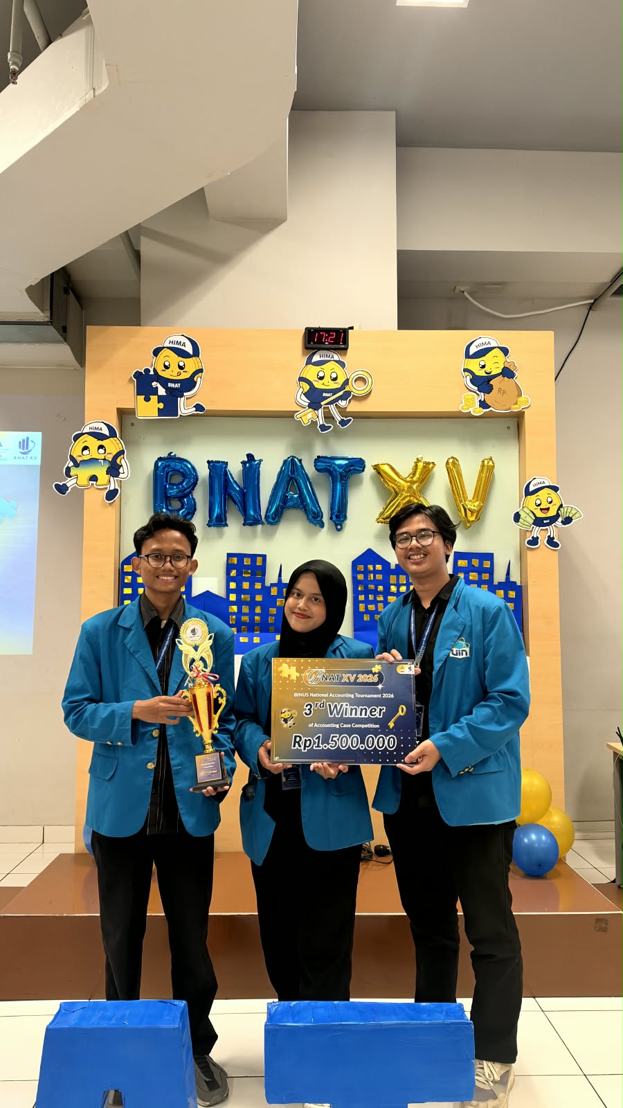 akt binus 2