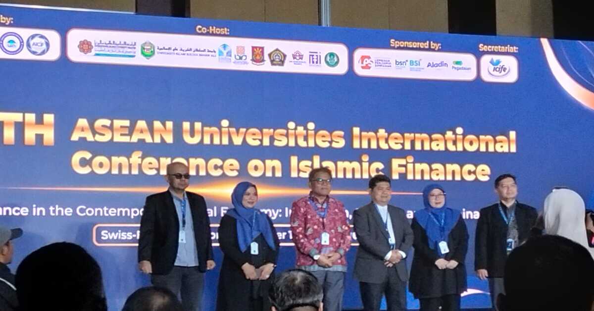 Officially Opened by the Rector of UIN Jakarta, the 14th AICIF Aims to Promote Tangible Contributions by Islamic Finance in Southeast Asia and Globally