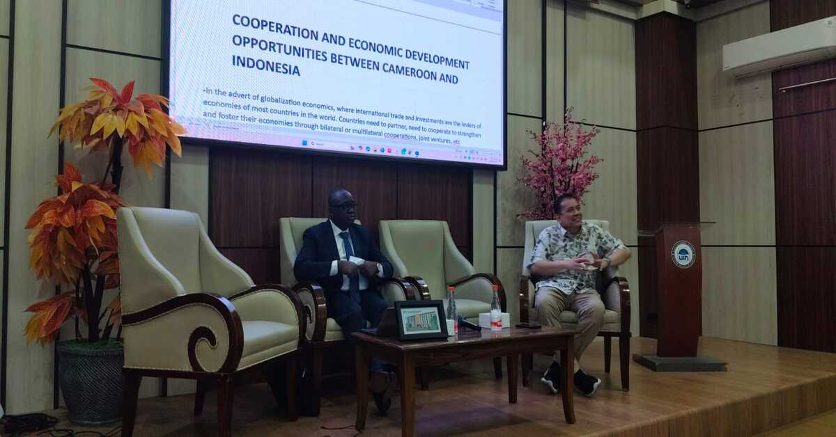 To Strengthen South-South Cooperation, the Development Economics Program at the Faculty of Economics and Business, UIN Jakarta, Holds a General Lecture with an Economic Expert from Cameroon