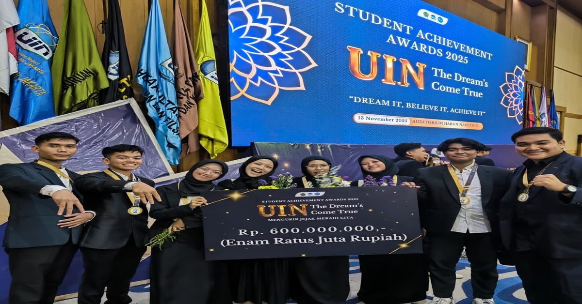 Mudabbir/Mudabbiroh Ma’had Al-Jami’ah UIN Syarif Hidayatullah Jakarta  Menerima Student Achievement Awards (SAA) 2025