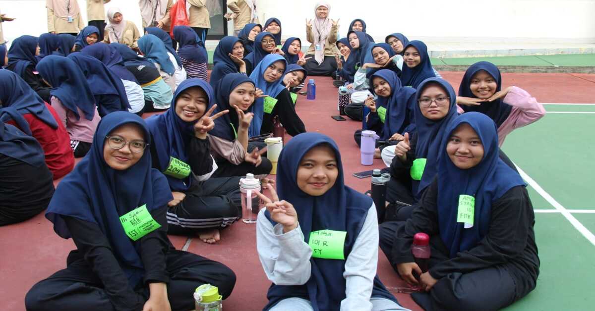 Kekompakan Mahasantri Mabna Syarifah Mudaim Mewarnai Kemeriahan Games MOSA 2026