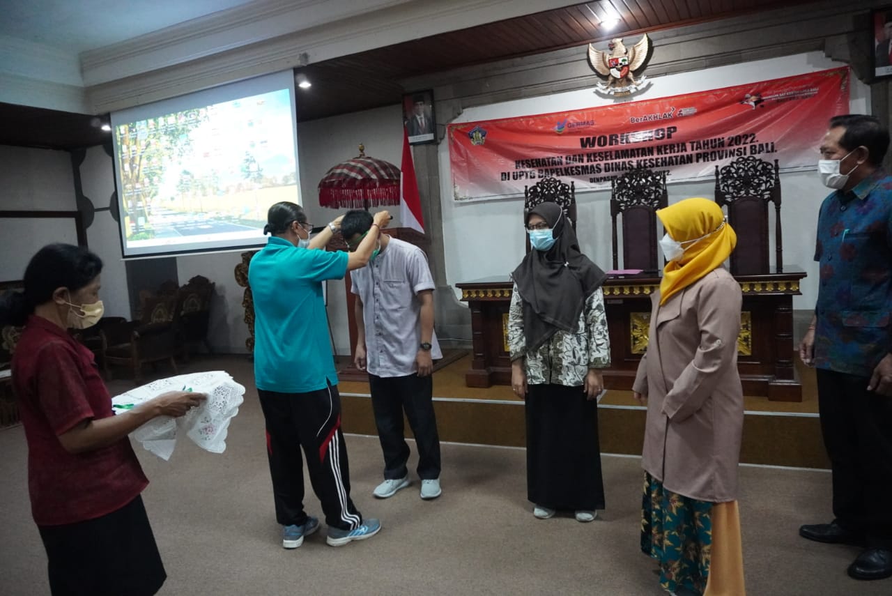 Pranata Laboratorium Pendidikan Fikes Mengikuti Pelatihan K3 di Bali