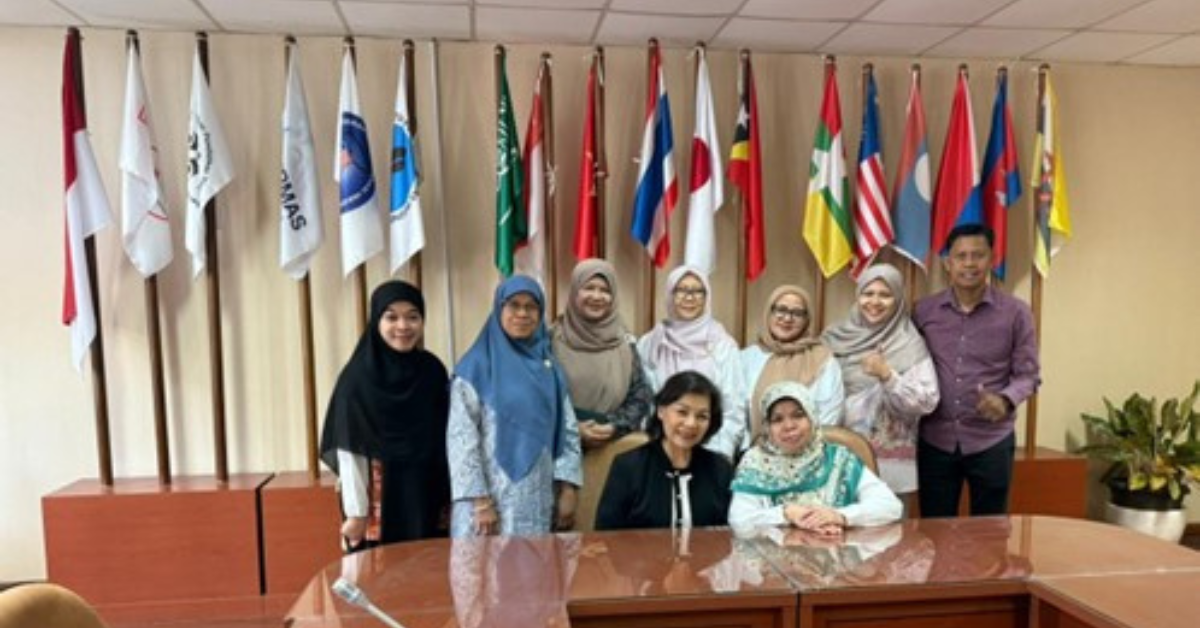 FIKES UIN Jakarta Welcomes Adjunct Professor from Thailand to Strengthen Nursing and Global Health Collaboration