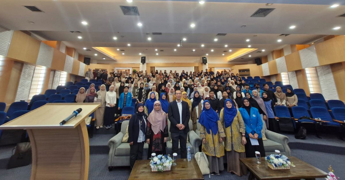 International Public Lecture on “Disaster Public Health” at FIKES UIN Jakarta with Tohoku University