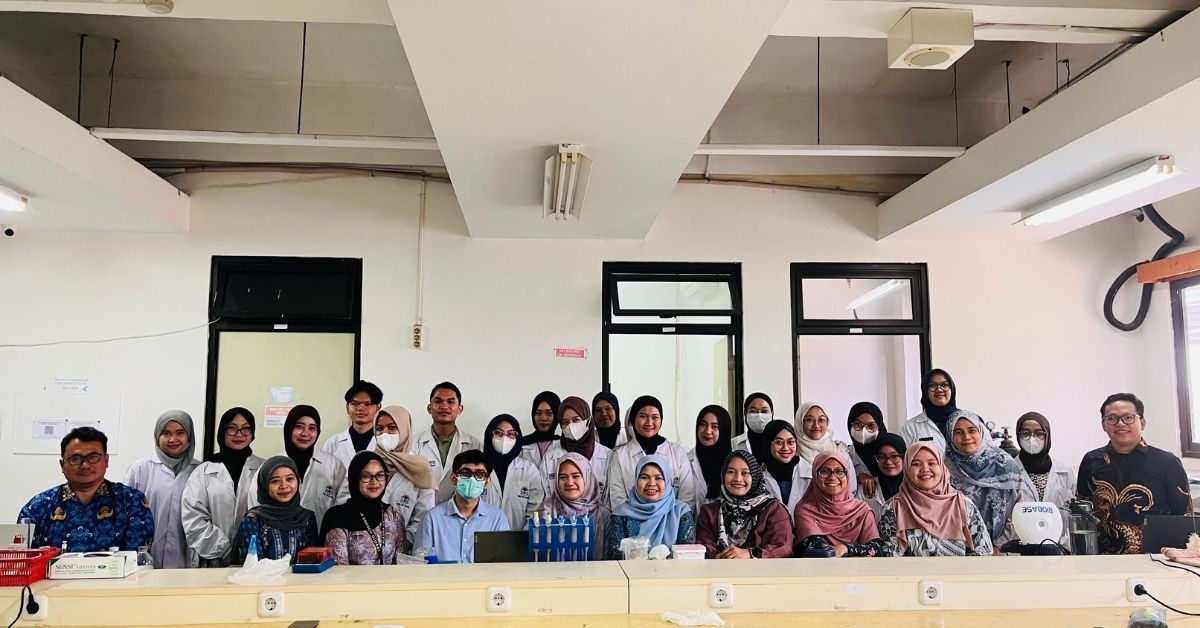 FIKES UIN Jakarta Gelar Workshop Teknik Molekuler untuk Pengujian Halal, Peserta Praktik Langsung Deteksi DNA Babi dengan Mini PCR