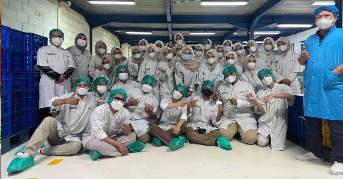 UIN Jakarta Pharmacy Students Explore the Pharmaceutical Industry at PT Galenium Pharmasia through AZION 2026