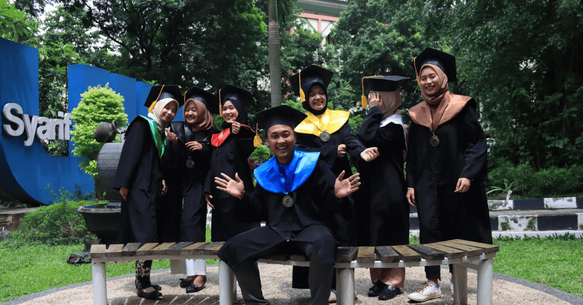 Fresh Graduate Takut Gagal? Yuk Atasi Bareng-Bareng!